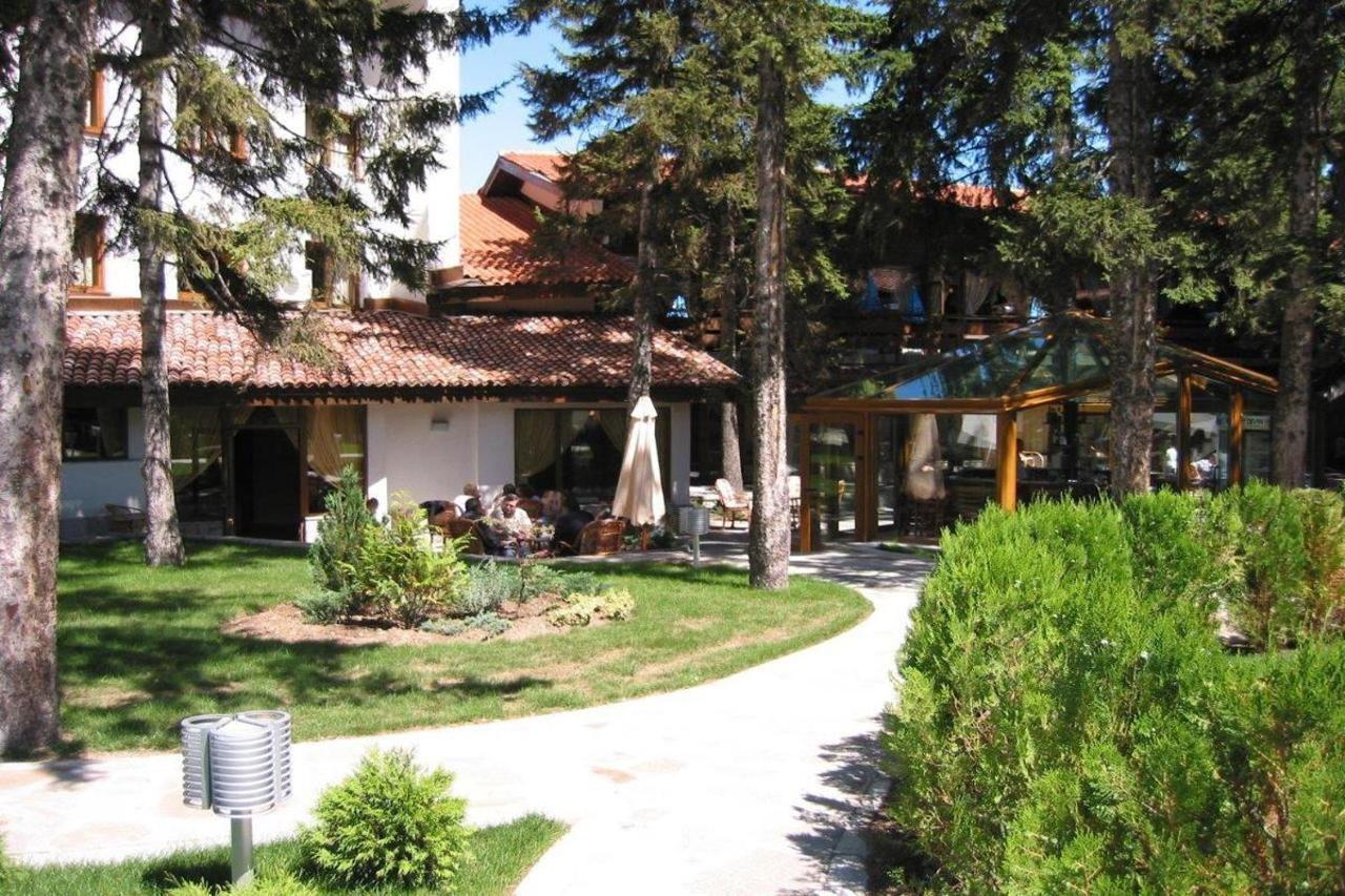 Hotel Pirin Bansko Exteriör bild