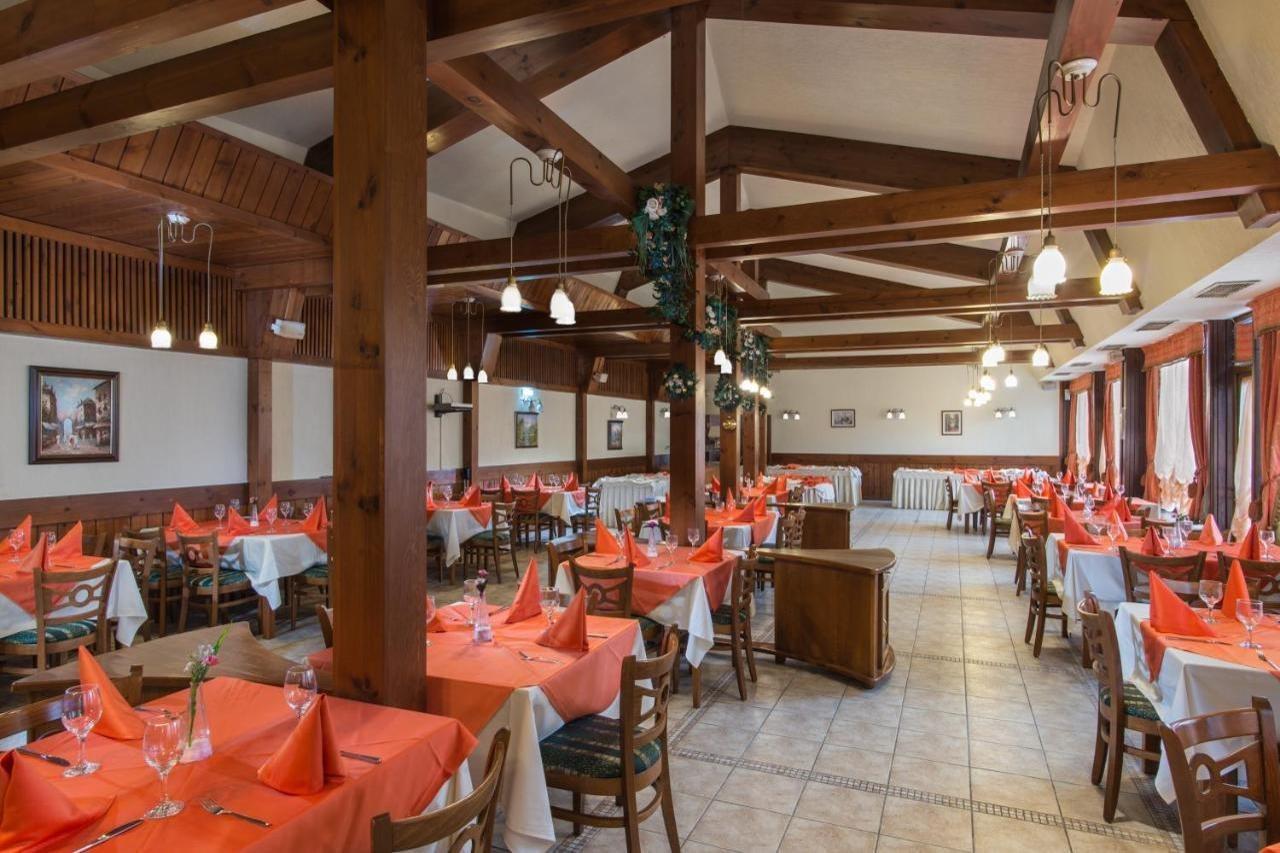 Hotel Pirin Bansko Exteriör bild